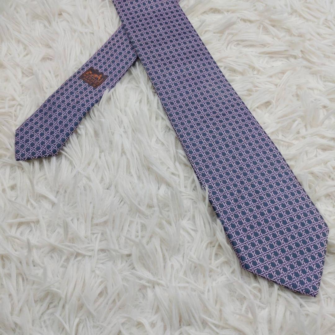 【箱入り未使用】 エルメス 高級シルクネクタイ 総柄 パープル