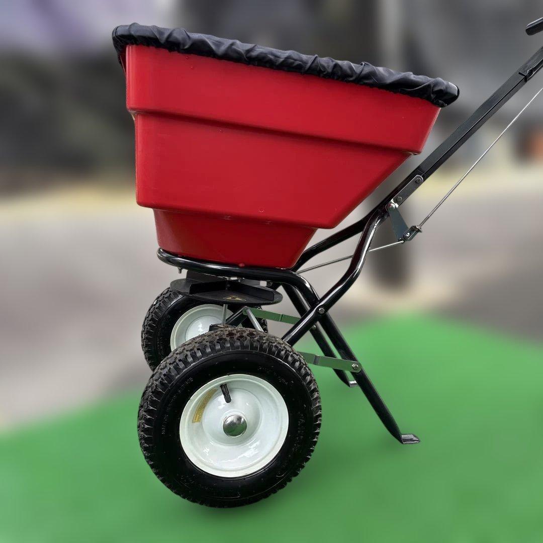肥料散布機 ！2輪タイプ 調整可能ハンドル　持ち帰りできる方限定！