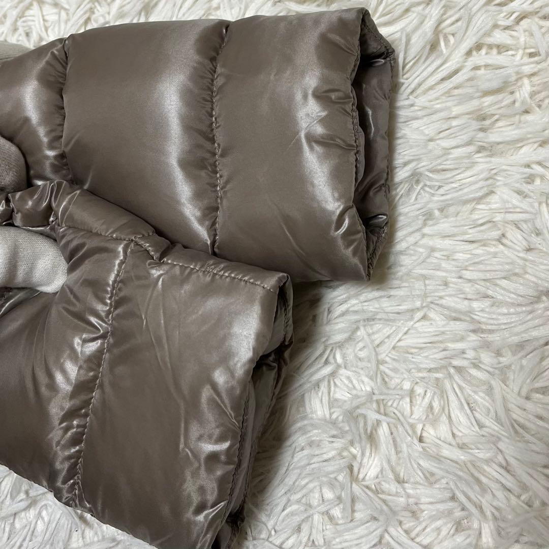 美品 ハンガー完備　ヘルノ　ダウンコート　38 フォックスファー　Aライン