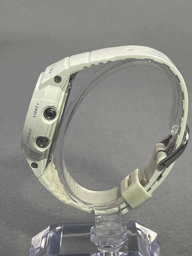 CASIO G-SHOCK MINI GMW-50 ホワイト