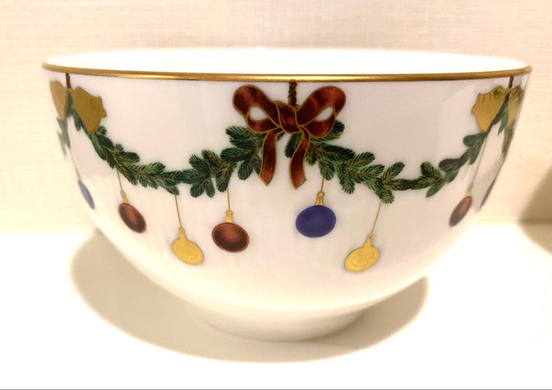 新品 ロイヤルコペンハーゲン スターフルーテッドクリスマス ボウル ペア セット