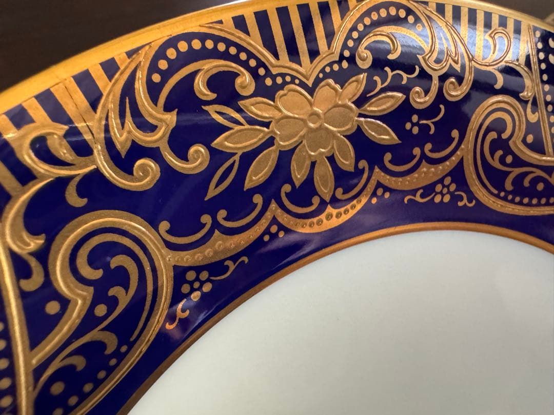 ノリタケスタジオコレクション金彩瑠璃色皿21㎝5枚セットSakuraです！