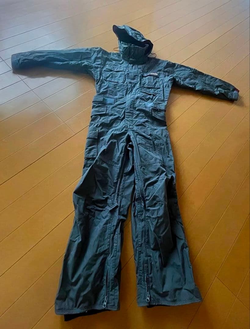 X-nix エクスニクス つなぎスノーボードウェア Ｓサイズ