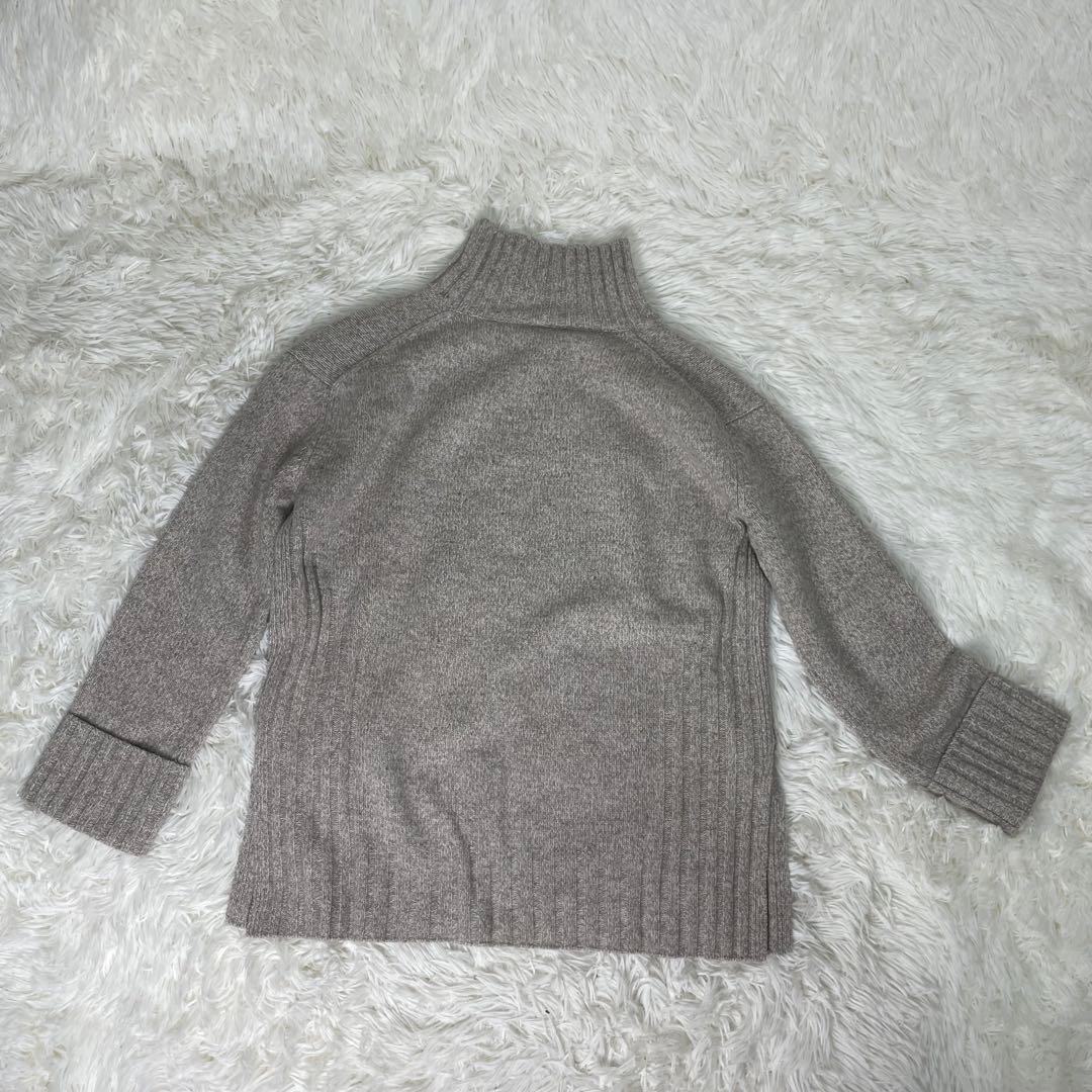 美品 セオリーリュクス ハイネックニット　ウールカシミヤ　スリット　グレージュ