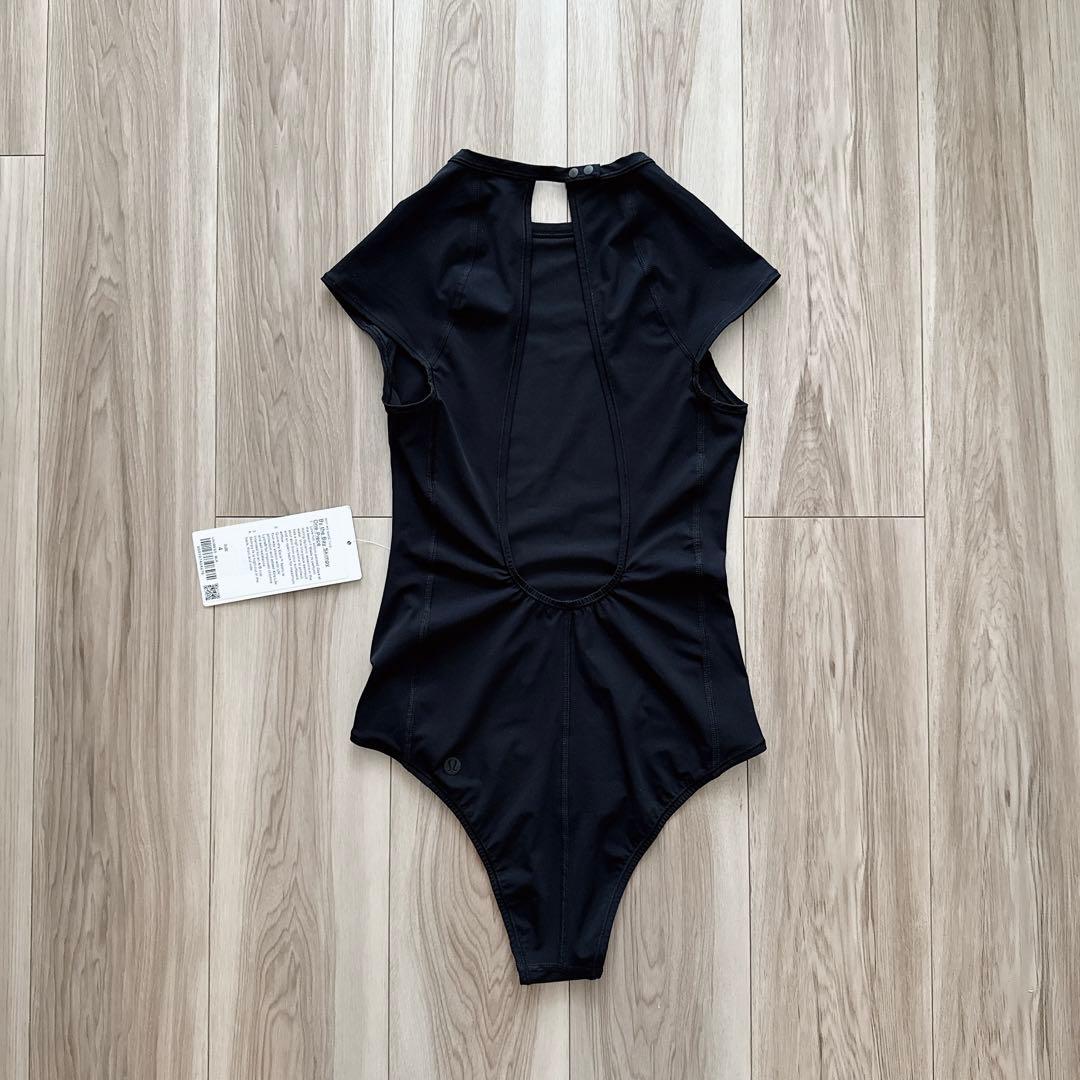 【新品未使用】lululemon ルルレモン 水着 ワンピース 黒 4