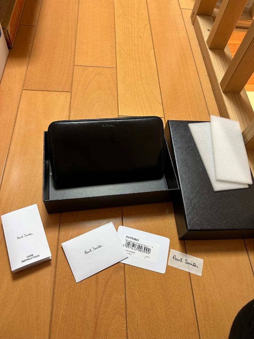 Paul Smith ポールスミス 長財布 マルチストライプ ラウンドファスナー