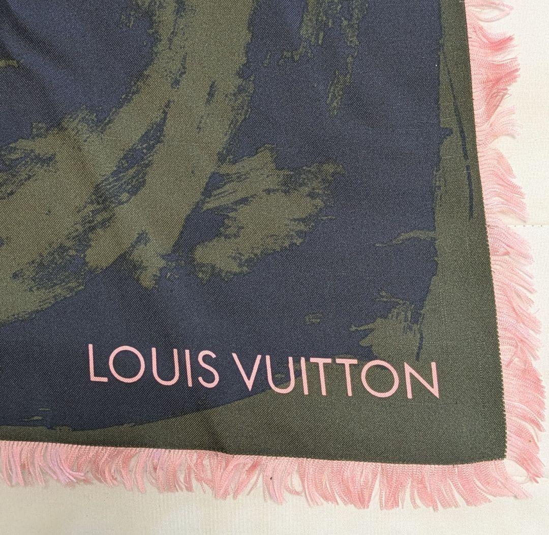 LOUIS VUITTON ルイヴィトン スカーフ シルク100％　イタリー製