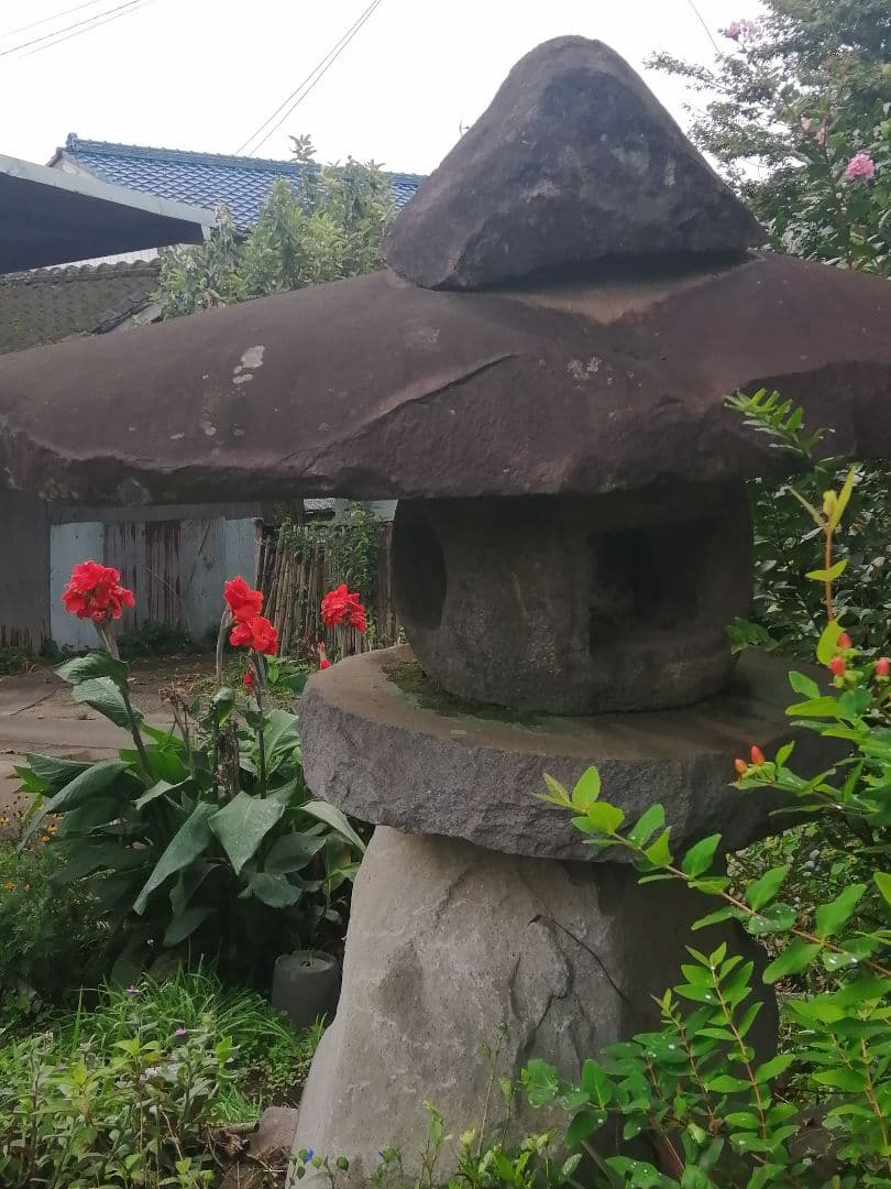 石灯籠　大型