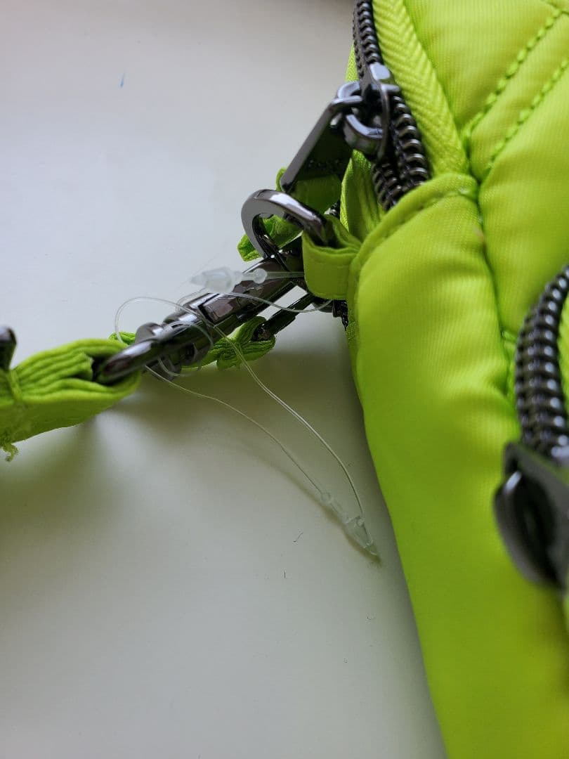 アウラニディズニー　オルメル　ポシェット