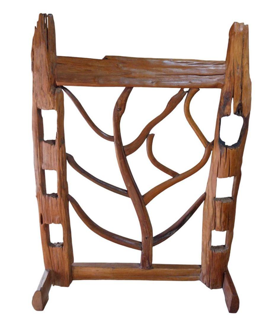 木製アートオブジェ 高さ約170cm