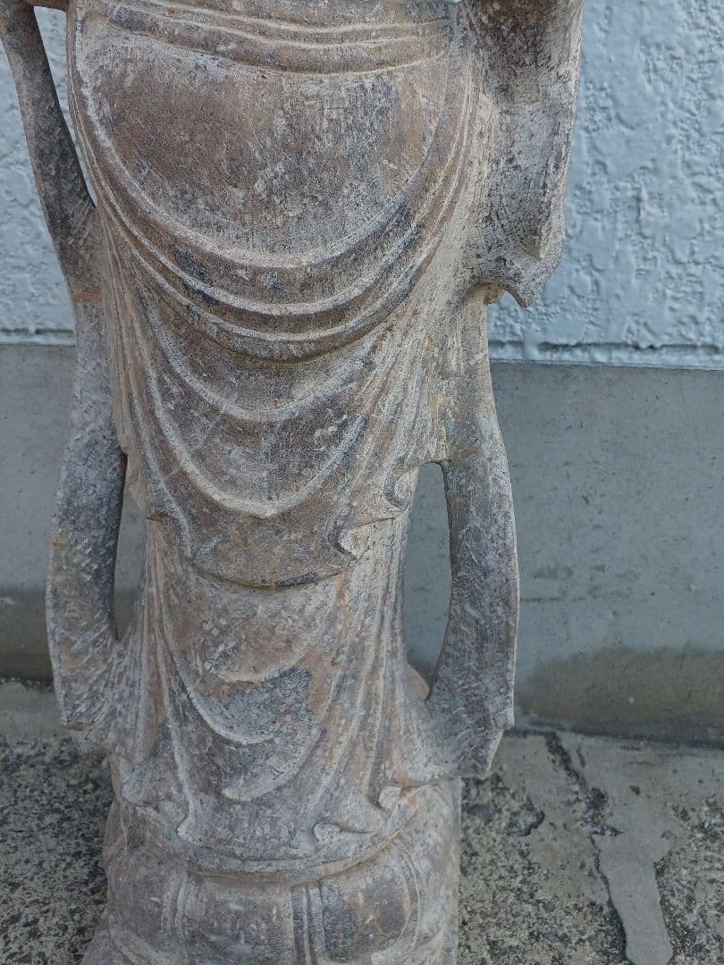 ロ*ン様 石仏　高さ約78cm　重さ約30キロ超