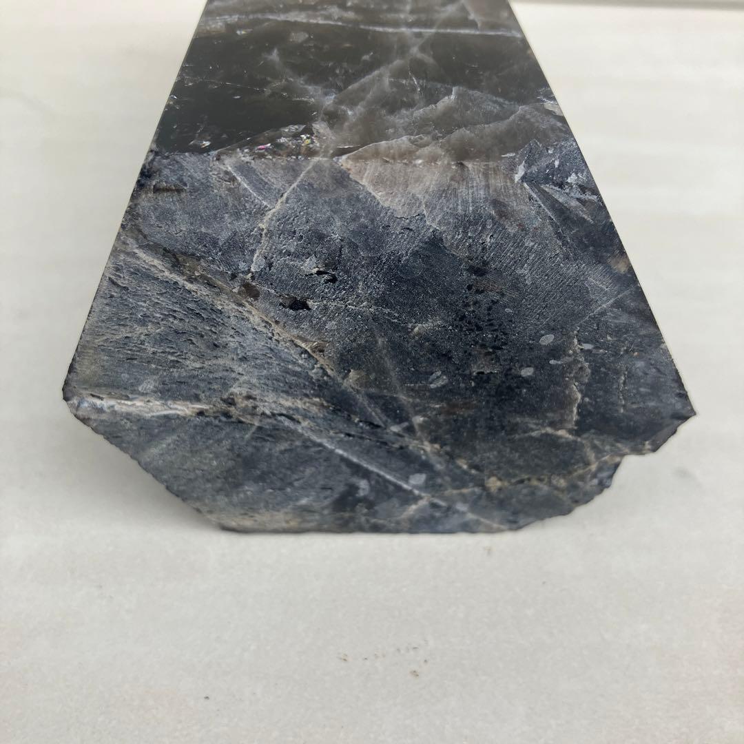 モリオン六角柱　パワーストーン　鑑賞石　天然石　自然石　原石