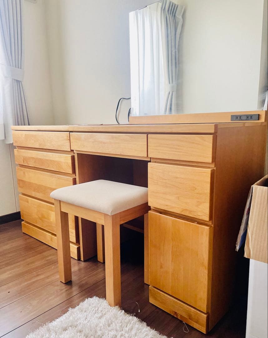 LECCE80サイドチェスト 高野木工 天然木 定価10万　直接取引可　岡山県