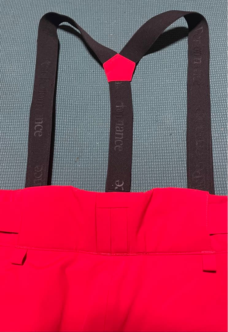 新品未使用　ピークパフォーマンス　サスペンダー付きスキーウェア