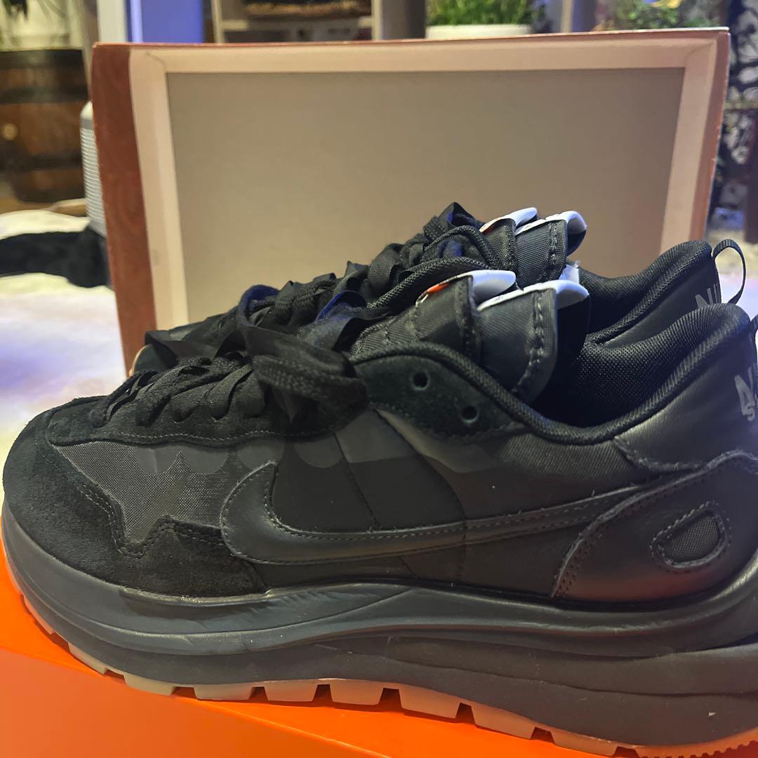 sacai × Nike VaporWaffle \"Black Gum\"