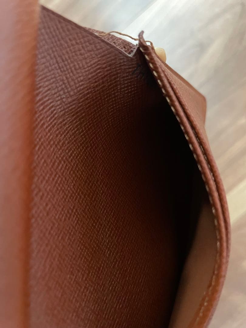 LOUIS VUITTONモノグラム ポルトフォイユ ヴィエノワ ゴールド