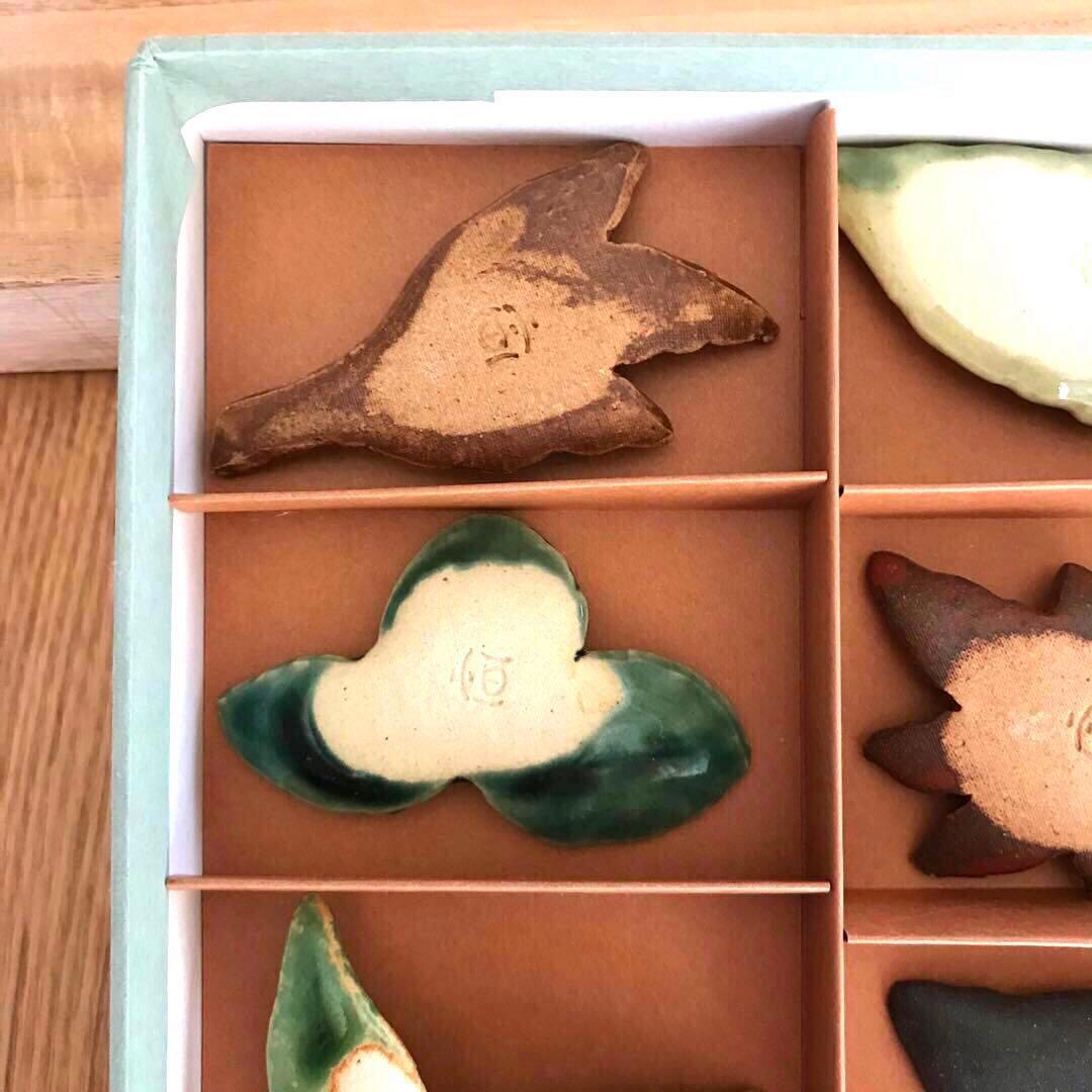 陶器 田中恒子さん　箸置き　セット
