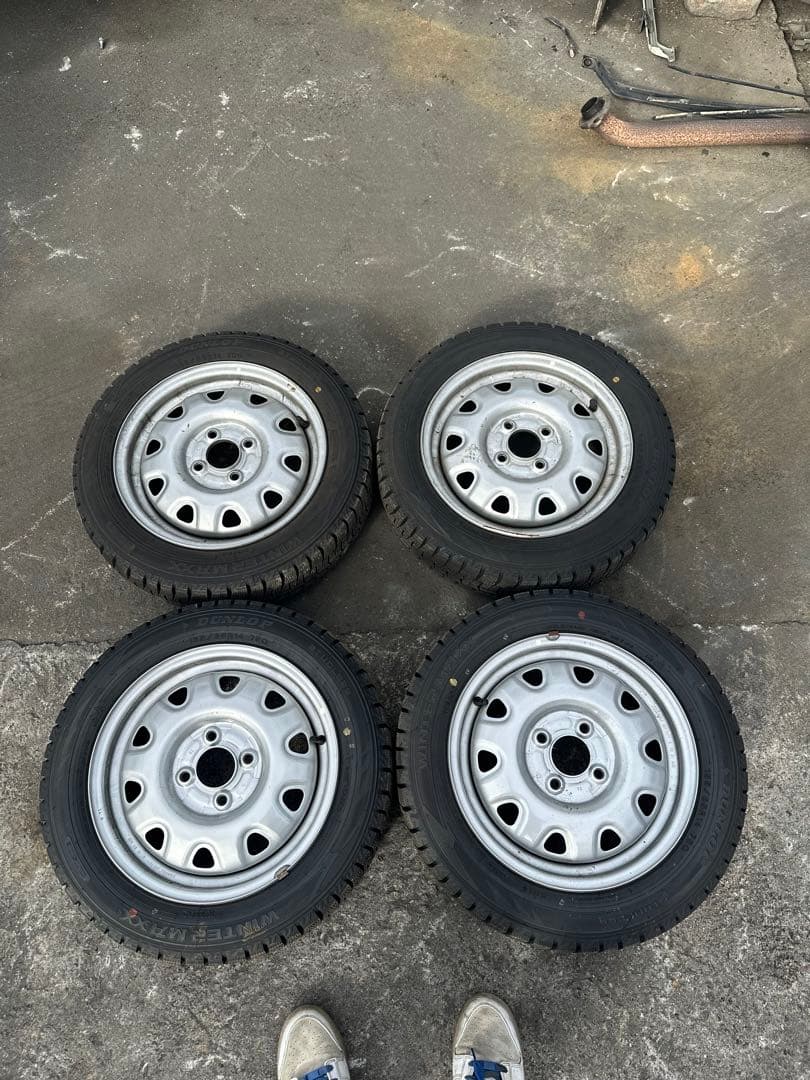 ホイール　スタッドレスタイヤ　付き　4本セット　155/65R14 ダンロップ