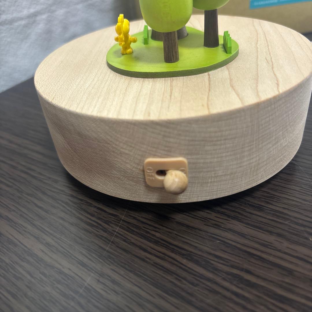 PEANUTS ピーナッツ　スヌーピー オルゴール 木製