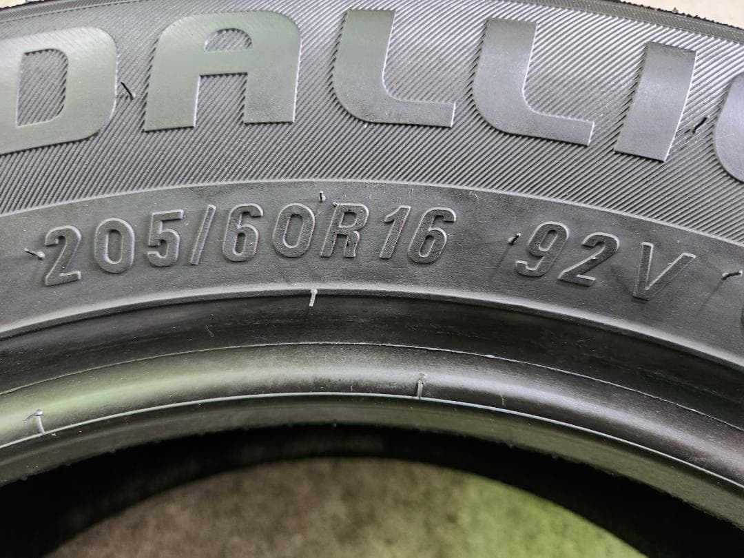 ミスキン☆2023年製MEDALLIONメダリオン タイヤ205/60R16☆4