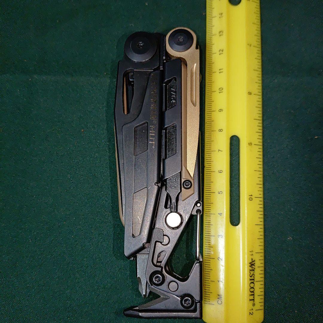 未使用 LEATHERMAN MUT マルチツール ブラック/タン