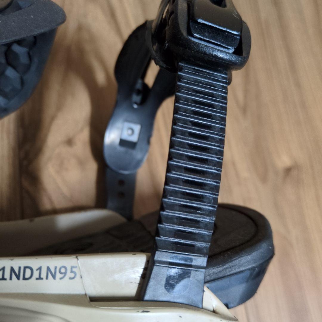 FLUX フラックス　バインディング 　DS SMサイズ　スノーボード