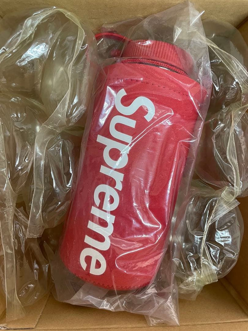 【876】supreme Nalgane 32 oz Bottle 新品 タグ付