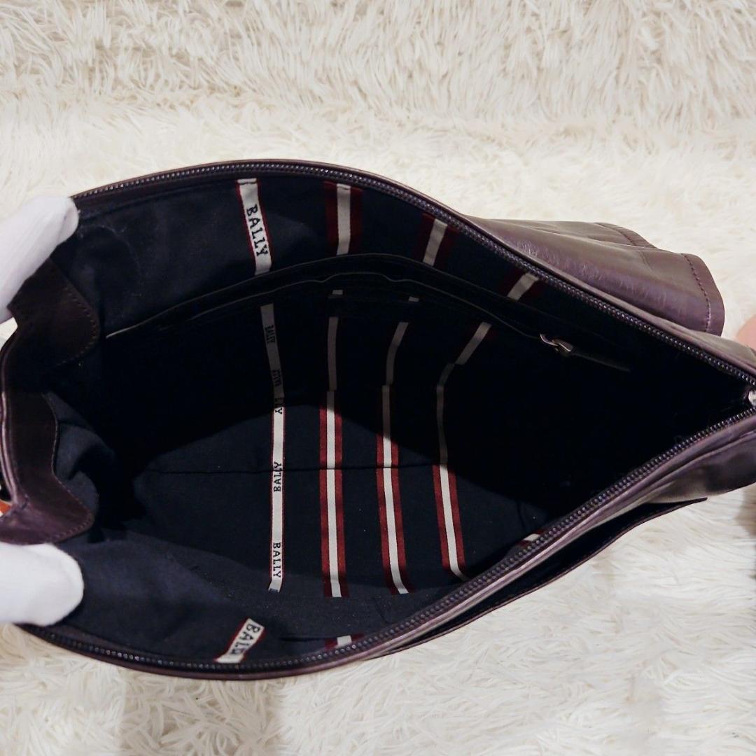 美品 バリー ショルダーバッグ メッセンジャバッグ クロスボディ トレスポ 茶