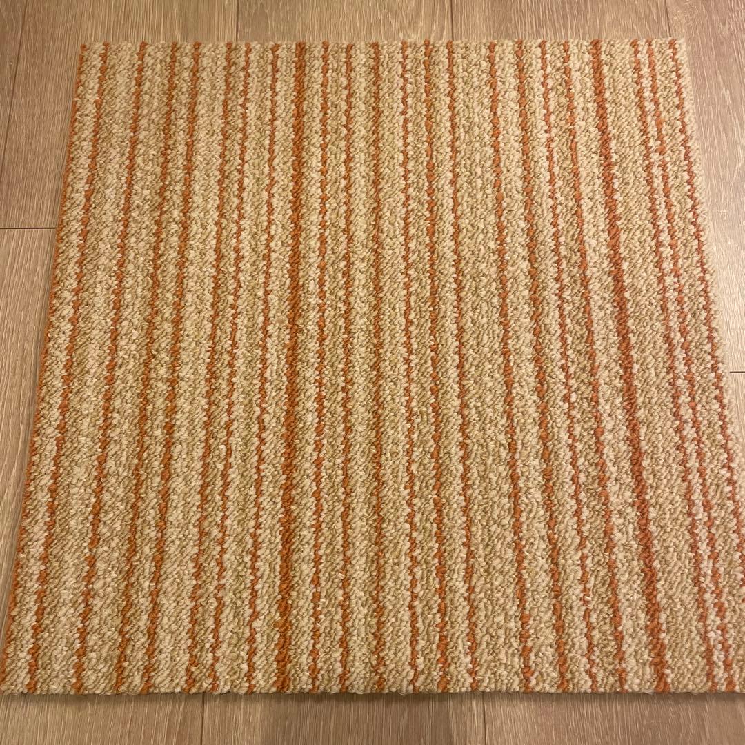 【新品未使用】東リ 洗えるタイルカーペット 40×40cm 7種 14枚