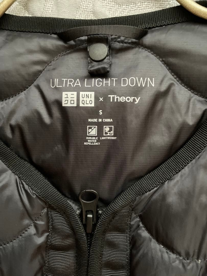 UNIQLO x Theory ウルトラライトダウンロングベスト ブラック