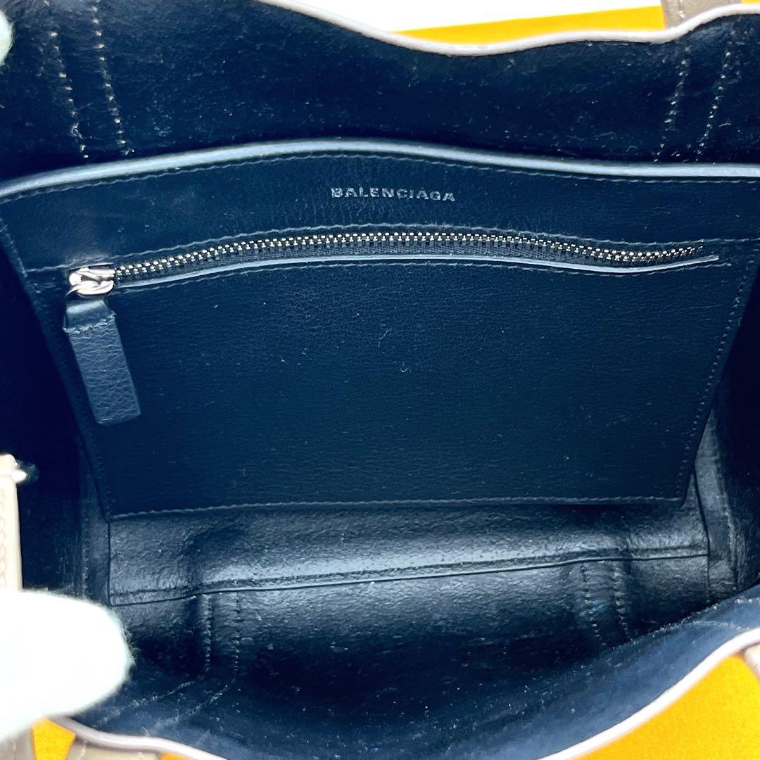 えみちぃ　バレンシアガ エブリデイトート　ショルダーバッグ