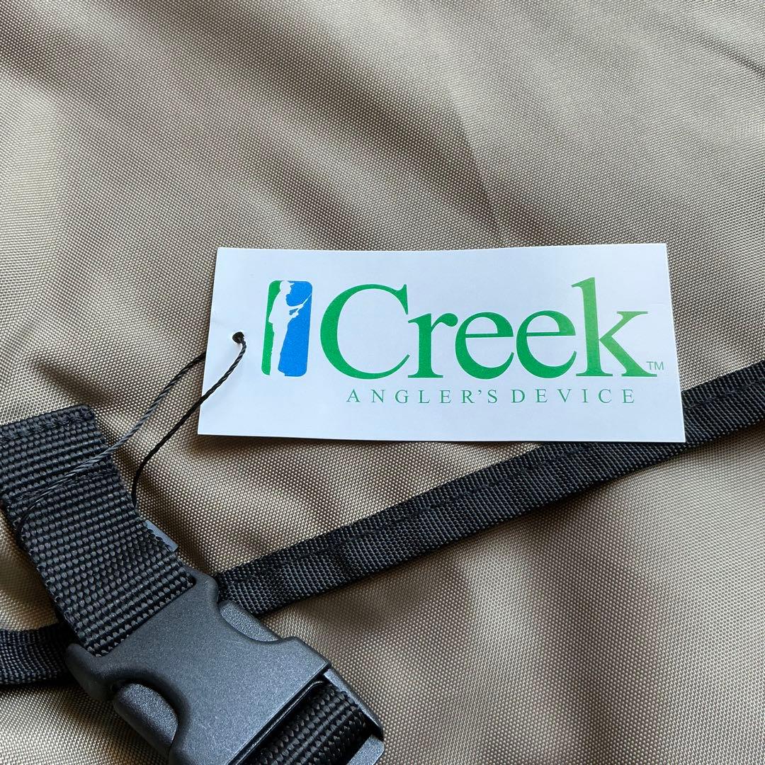 【美品】 Creek メッセンジャーバッグ ベージュ
