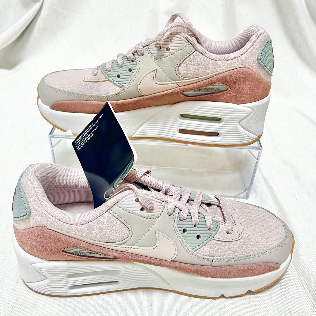 【未使用】ナイキ　NIKE エアマックス　90 LV8 厚底　スニーカー　ピンク