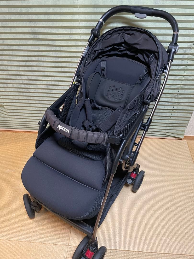 アップリカ　Aprica　最上級　オプティアクションプレミアム　レザーハンドル