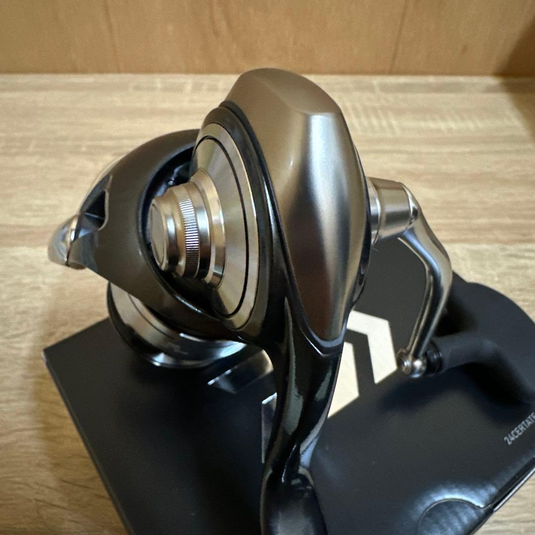 【美品】DAIWA / ダイワ　24セルテート LT4000-CXH