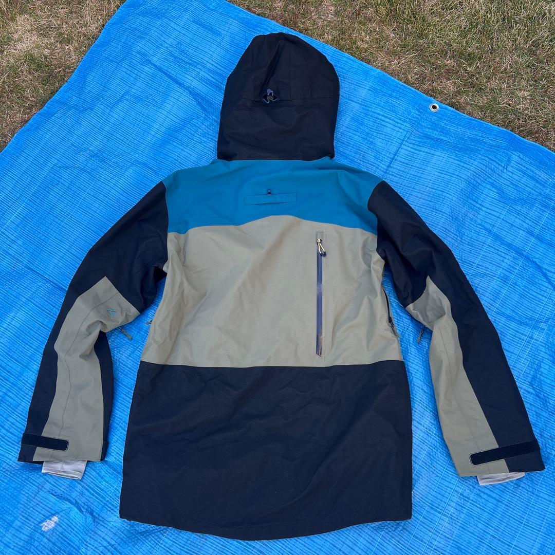 REW 23-24 スノーウェア　ジャケットのみ
