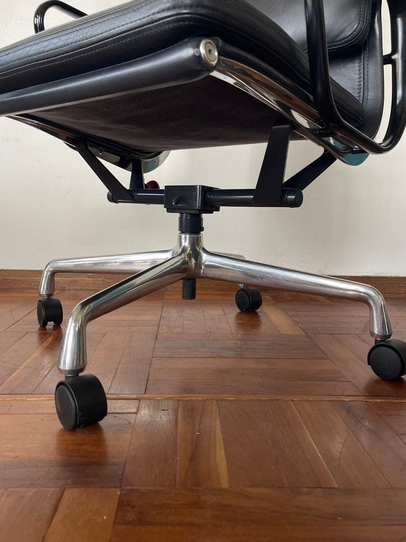 ハーマンミラー ヴィンテージ イームズ ソフトパッド チェア ハイバック