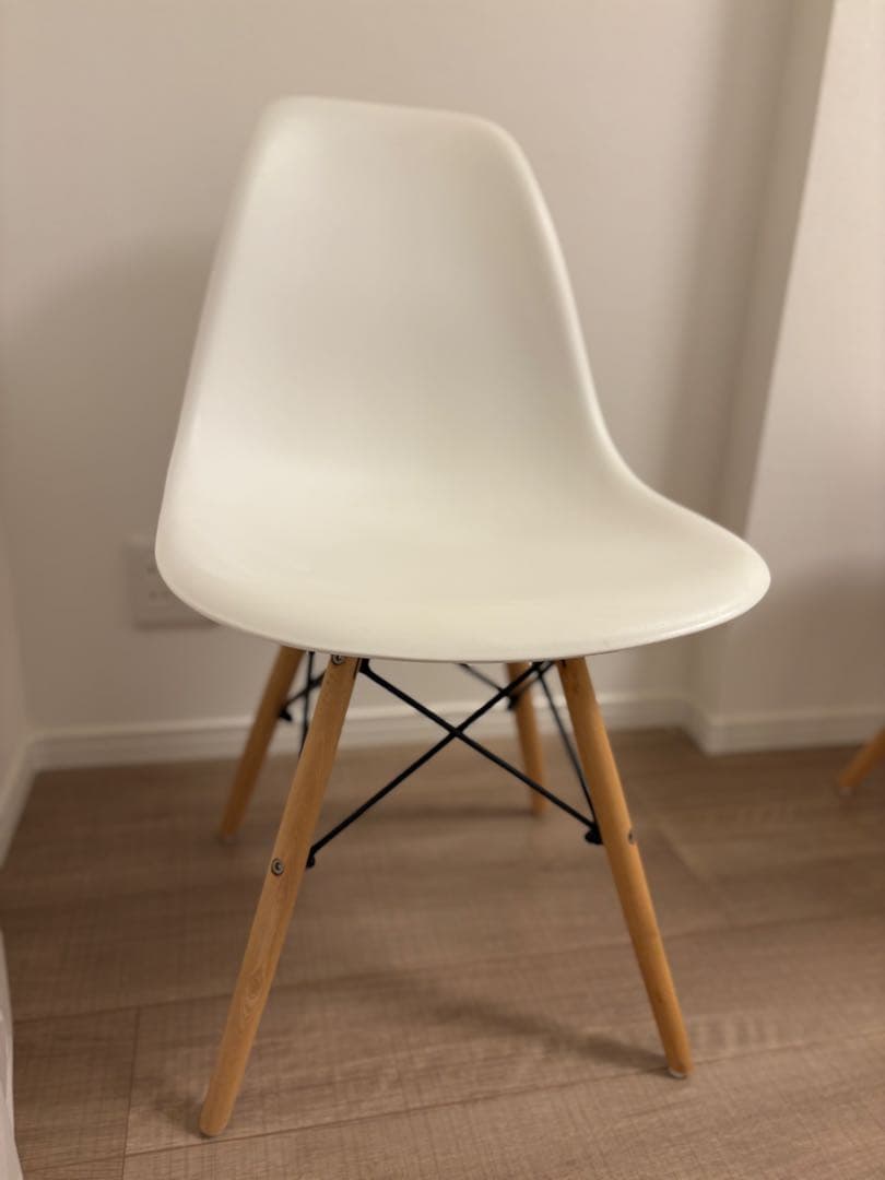 イームズチェア　リプロダクト品②