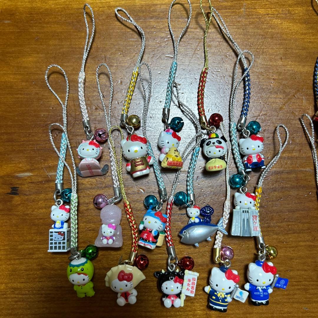 【未使用】まとめ売り ご当地キティ30個　根付　レア　平成レトロ 限定