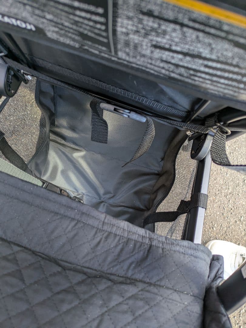 カトージ　2シーター　2人乗りベビーカー