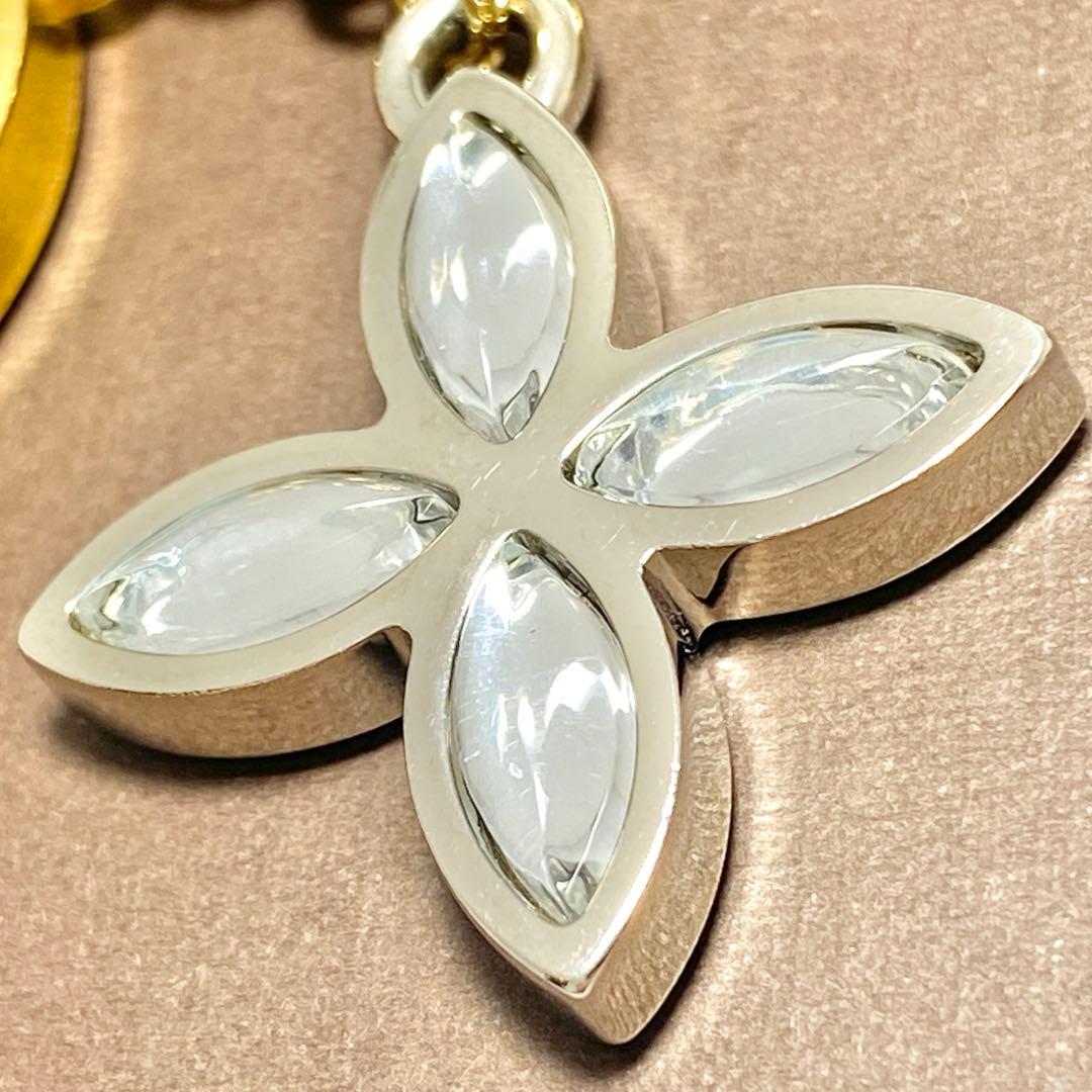 LOUIS VUITTON ポルトクレ アイスフラワー チャーム