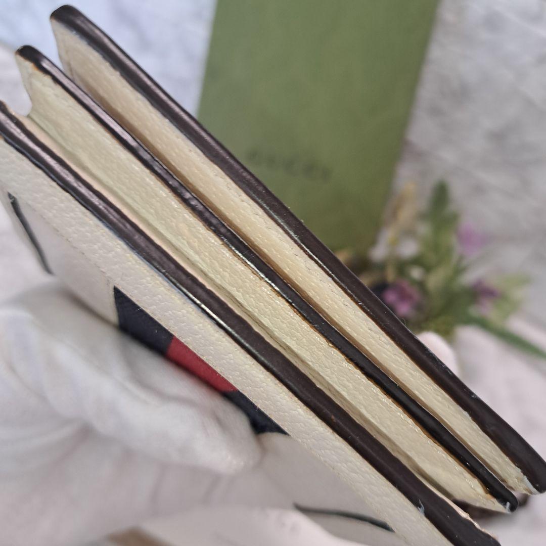 ✨️超美品✨️GUCCI 折財布　マーモントインターロッキング 白　箱.保存袋付