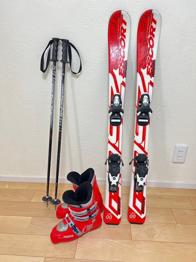 スキー板 子供用 100cm カービングスキー ストック　ブーツ　4点セット