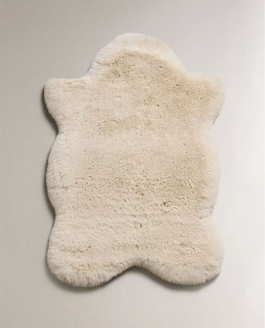 【美品】ZARA  イレギュラー フェイクファー ラグ スモール