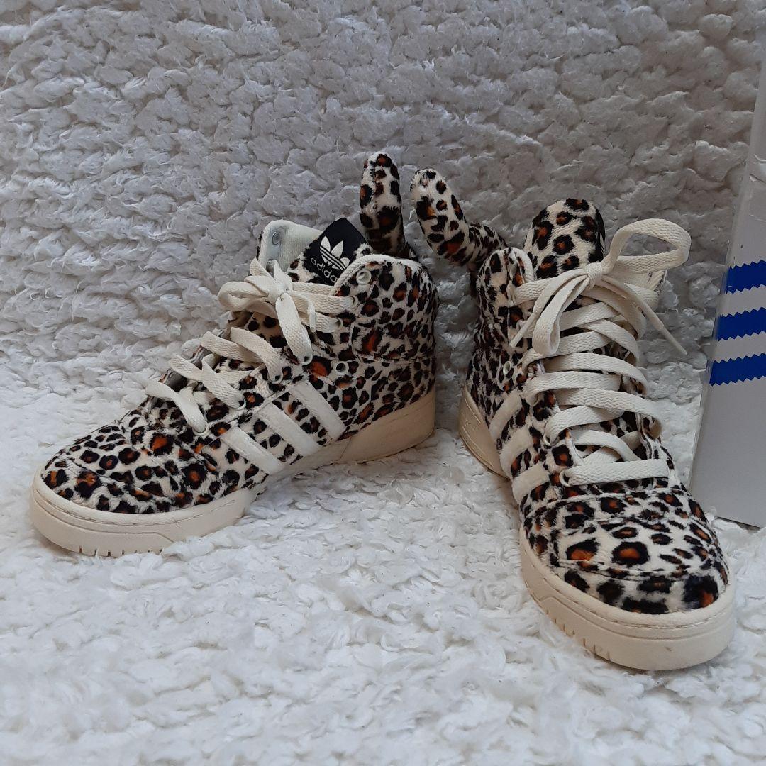 美品 adidas×jeremyscott 豹柄スニーカー 22.5 箱付き