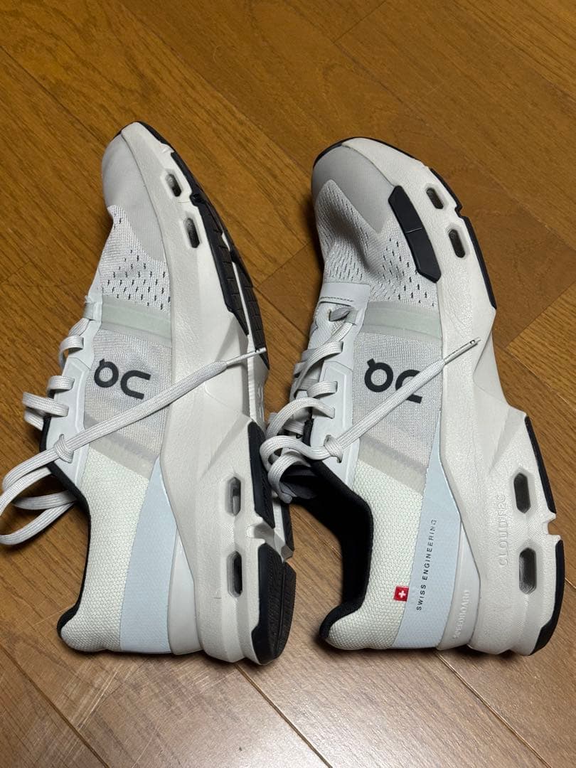 その他 on cloud pulse 25cm