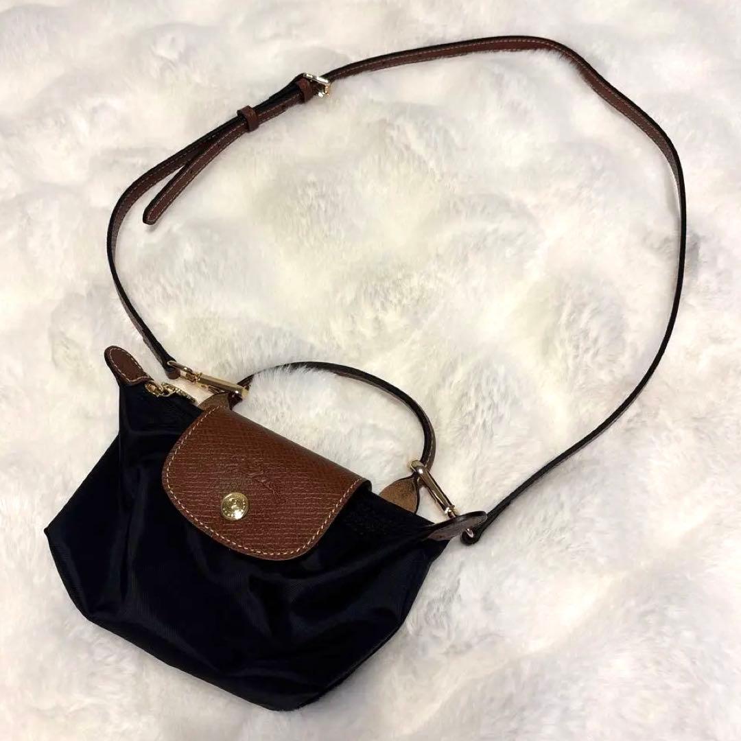 Longchampロンシャン ル プリアージュ® オリジナルハンドル付きポーチ