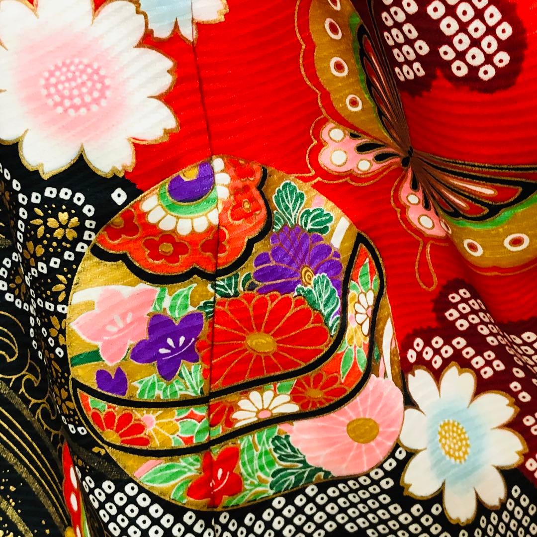 七五三七歳‼️完全フルセット‼️人気赤地に絞り柄豪華❤️か金彩金箔煌びやか際立つ