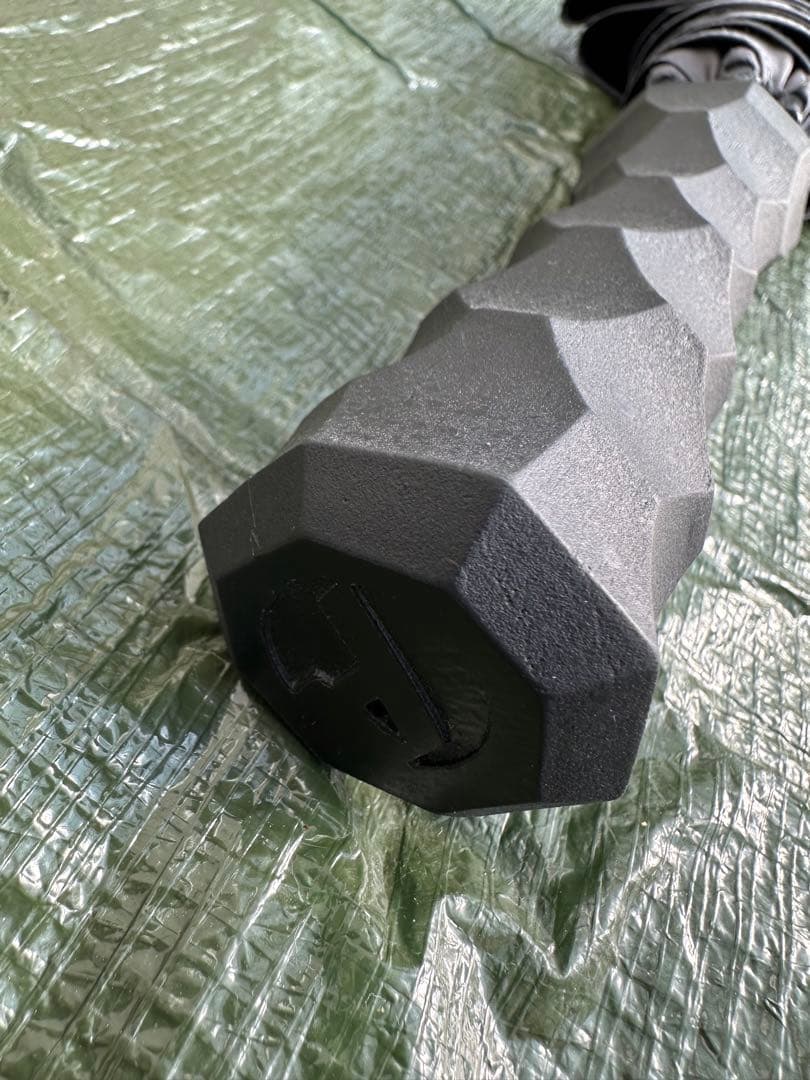 白 asimocrafts × TARPtoTARP 傘