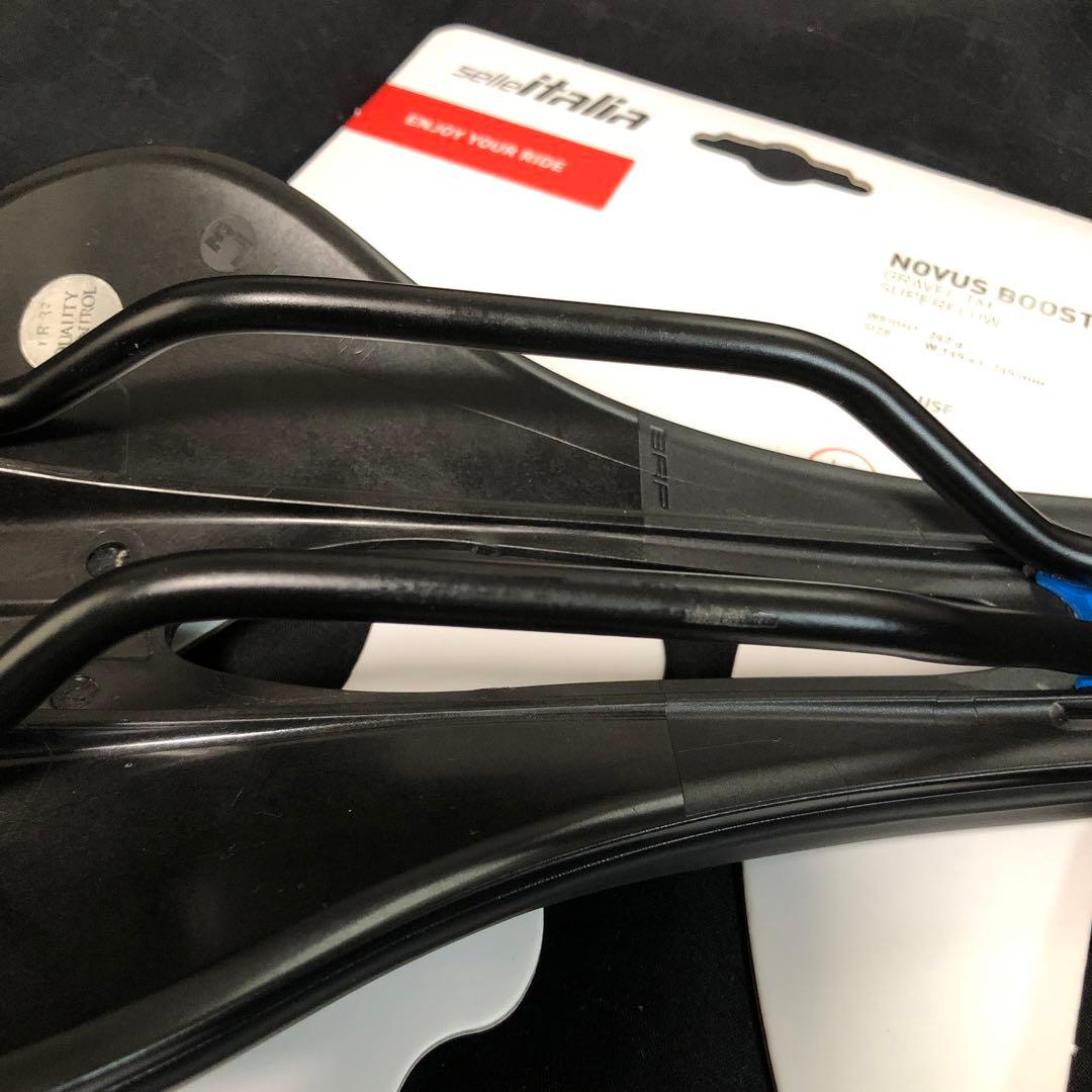 Selle Italia Novus Boost Evo GRAVEL サドル